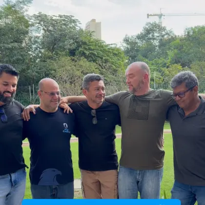 A aviação me deu muito mais do que uma profissão. Ela me deu amigos, histórias e a alegria de ver tantos sonho